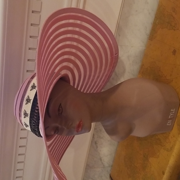 UPSCALED PINK FLOPPY HAT WITH FAUX LEATHER BAND AND A BEE BAND main image 4
